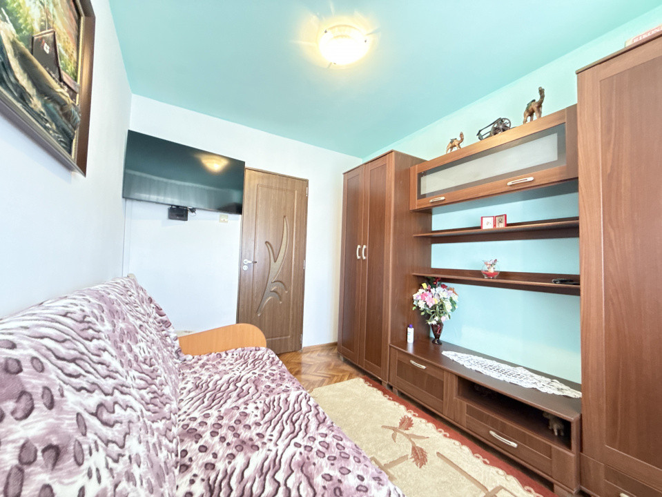 Apartament cu 4 camere | Boxa notata in CF | Bloc anvelopat | Zona Cetatii 19, foxfort.ro