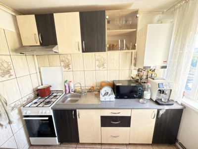Apartament cu 4 camere | Boxa notata in CF | Bloc anvelopat | Zona Cetatii imagine mica 5, foxfort.ro