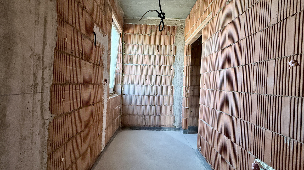 Duplex cu 4 camere, de vanzare, zona Kaufland - Mosnita Noua 14, foxfort.ro