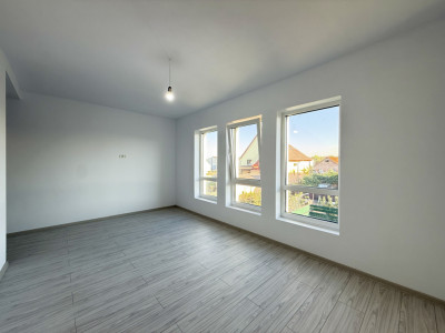 COMISION 0% | Duplex cu 4 camere |124 mp utili | Toate utilitatile | Sacalaz imagine mica 10, foxfort.ro