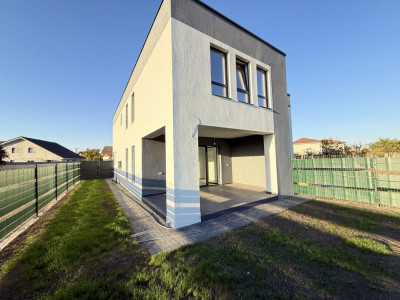 COMISION 0% | Duplex cu 4 camere |124 mp utili | Toate utilitatile | Sacalaz imagine mica 44, foxfort.ro