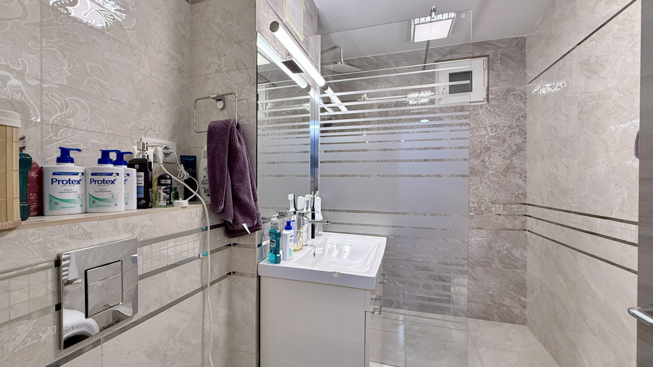 Apartament de inchiriat cu 3 camere, etaj 2 - Lipovei 13, foxfort.ro