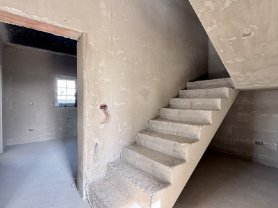 Duplex despartit - 4 camere Mosnita Noua - Kaufland imagine mica 21, foxfort.ro