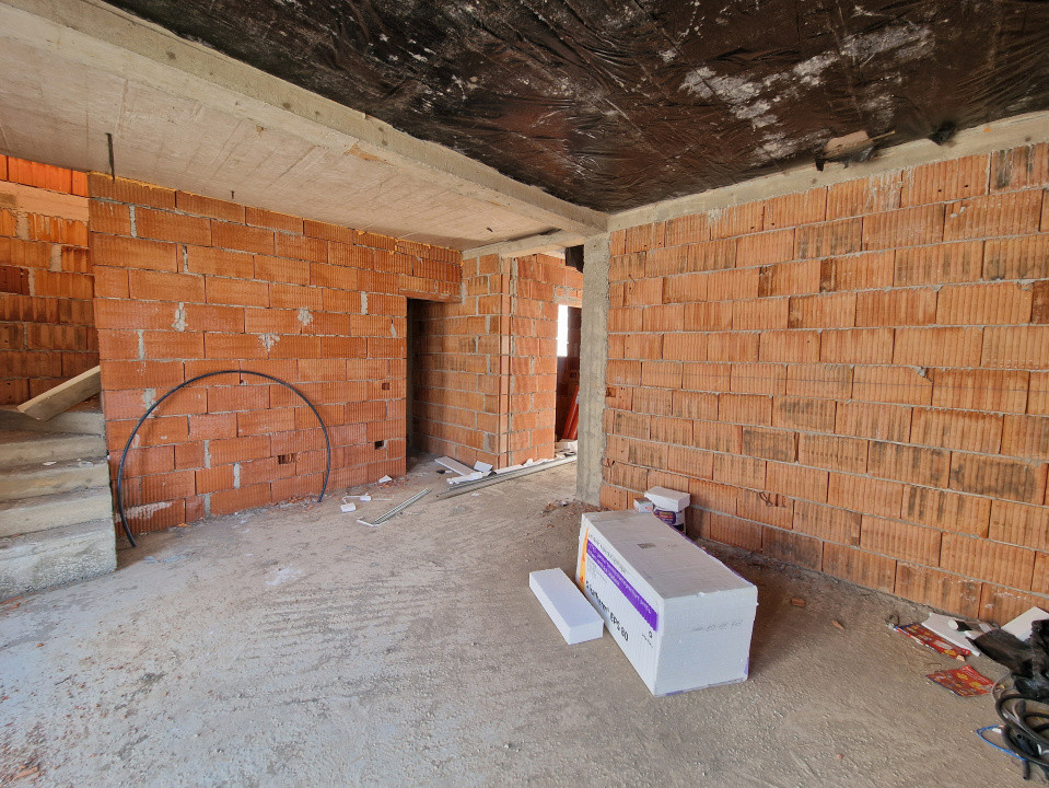 Duplex de vanzare cu 4 camere, zona - Lidl Drumul Boilor 1, foxfort.ro