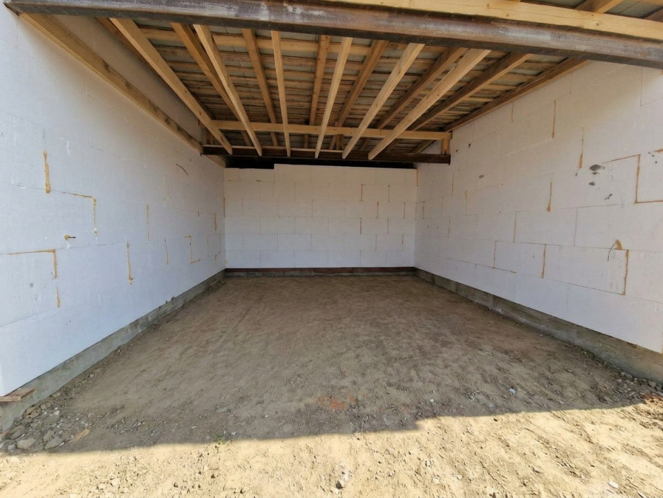 Duplex de vanzare cu 4 camere, zona - Lidl Drumul Boilor 7, foxfort.ro