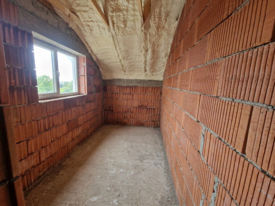 Duplex de vanzare cu 4 camere, zona - Lidl Drumul Boilor 9, foxfort.ro