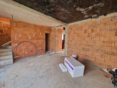 Duplex de vanzare cu 4 camere, zona - Lidl Drumul Boilor