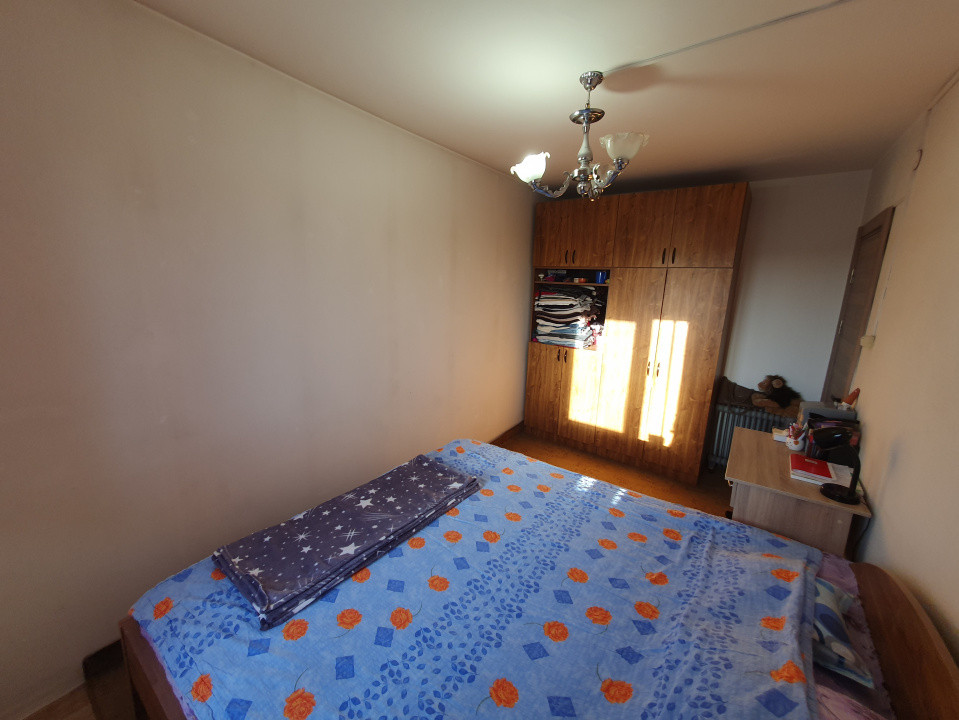 Apartament 2 camere, etaj 2, centrala proprie - Zona Steaua 8, foxfort.ro