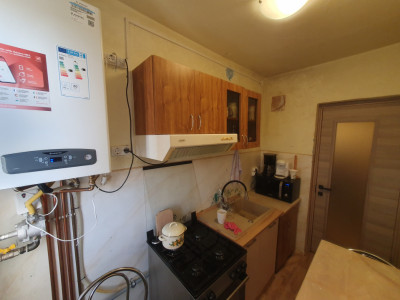 Apartament 2 camere, etaj 2, centrala proprie - Zona Steaua imagine mica 11, foxfort.ro
