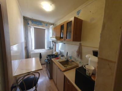 Apartament 2 camere, etaj 2, centrala proprie - Zona Steaua imagine mica 12, foxfort.ro