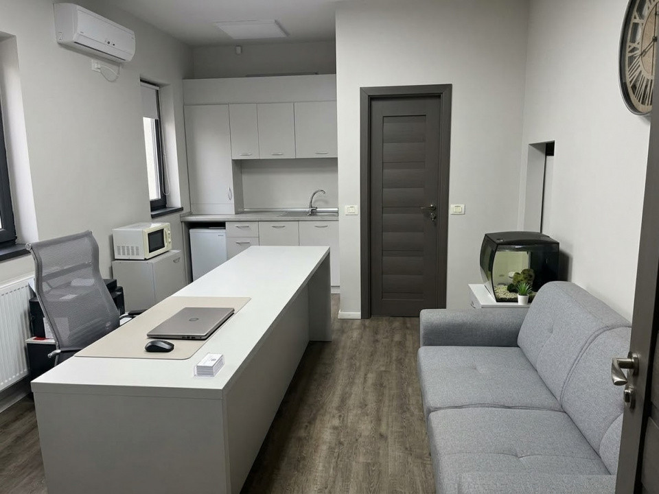 COMISION 0 % Spatiu comercial cu 8 incaperi de inchiriat - Mosnita Noua 3, foxfort.ro