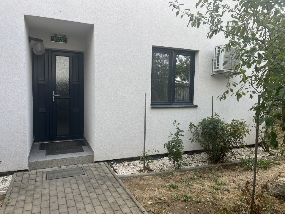 COMISION 0 % Spatiu comercial cu 8 incaperi de inchiriat - Mosnita Noua 12, foxfort.ro