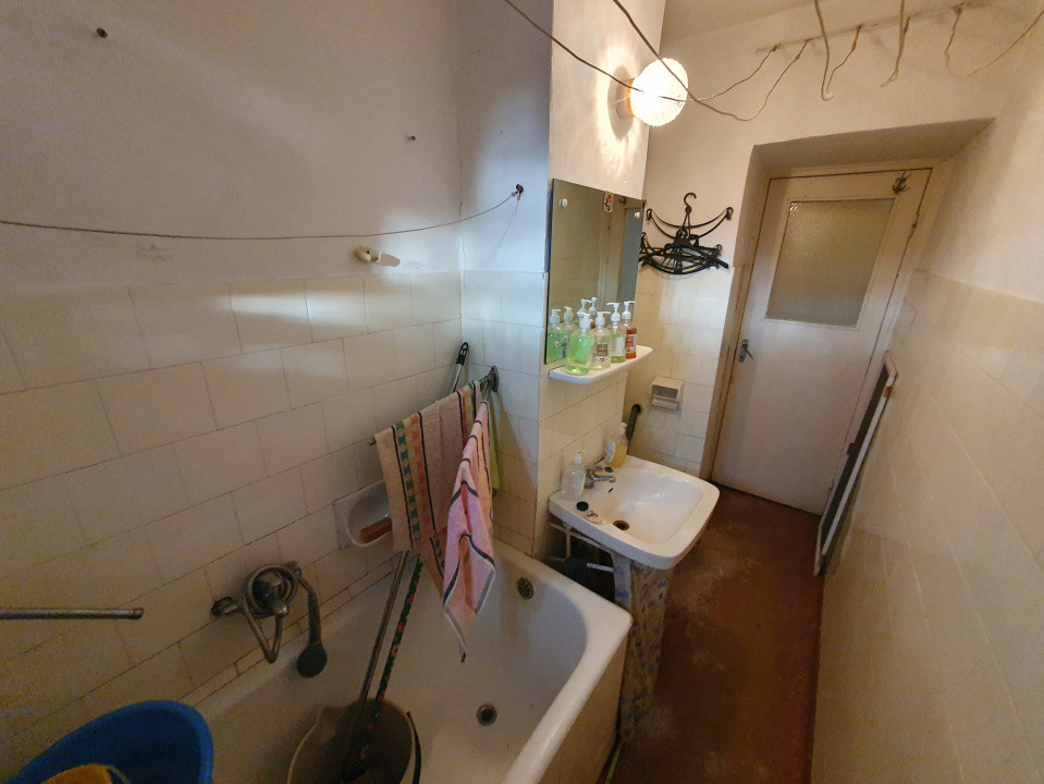 Apartament 2 camere, etaj 4, bloc izolat, acoperis - Zona Girocului 13, foxfort.ro