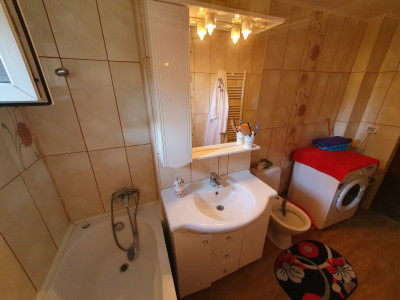 Apartament 3 camere, etaj 2, bloc izolat, - Zona Girocului imagine mica 17, foxfort.ro