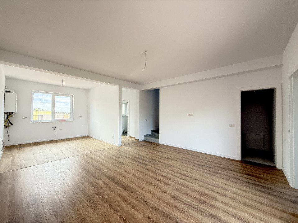 COMISION 0% | Duplex cu 4 camere | 93 mp | Sacalaz 4, foxfort.ro
