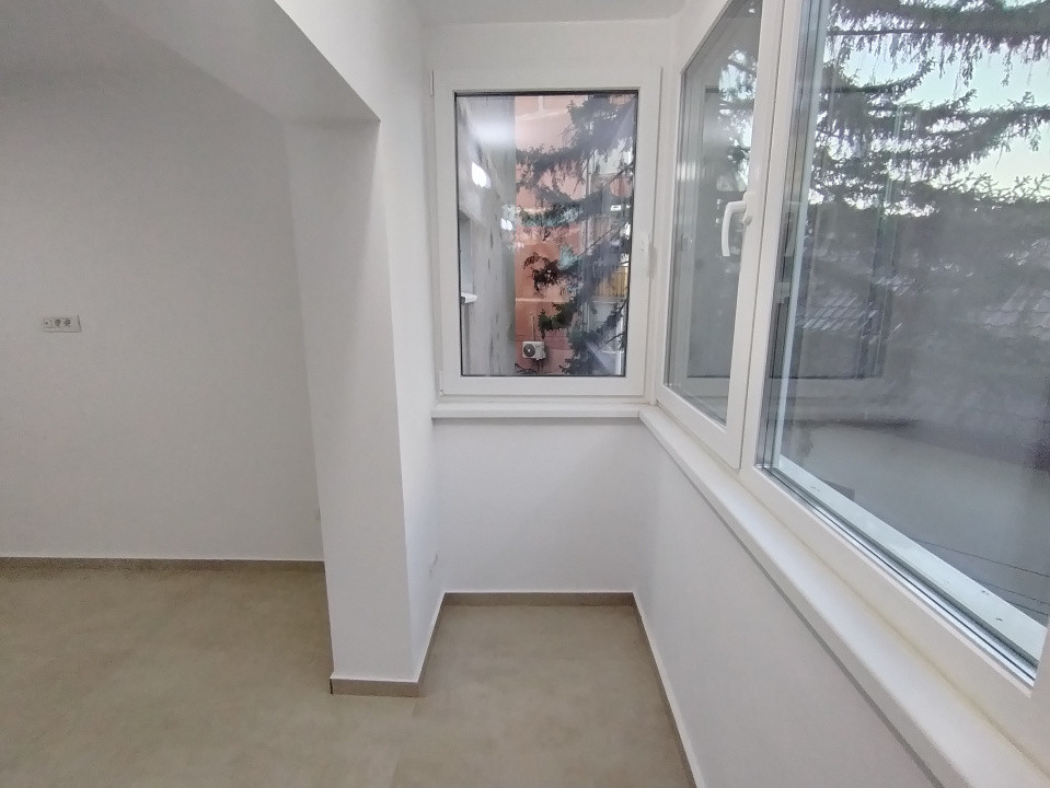 COMISION 0% Apartament cu 4 camere de vanzare, zona Complexul Studentesc  8, foxfort.ro