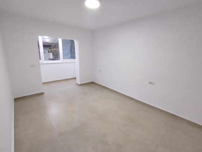 COMISION 0% Apartament cu 4 camere de vanzare, zona Complexul Studentesc  imagine mica 6, foxfort.ro