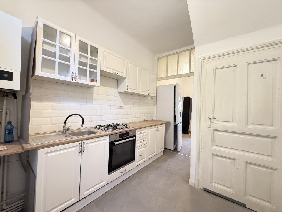 Apartament cu 2 camere |  63 mp | Cladire istorica | zona Elisabetin 4, foxfort.ro