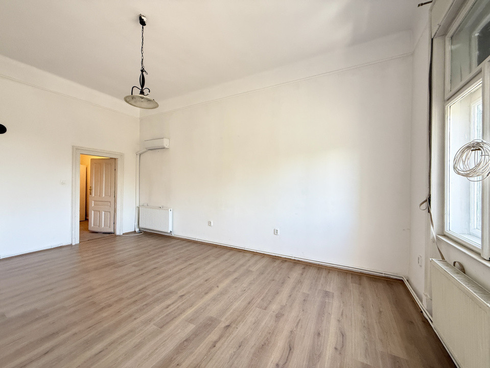Apartament cu 2 camere |  63 mp | Cladire istorica | zona Elisabetin 8, foxfort.ro