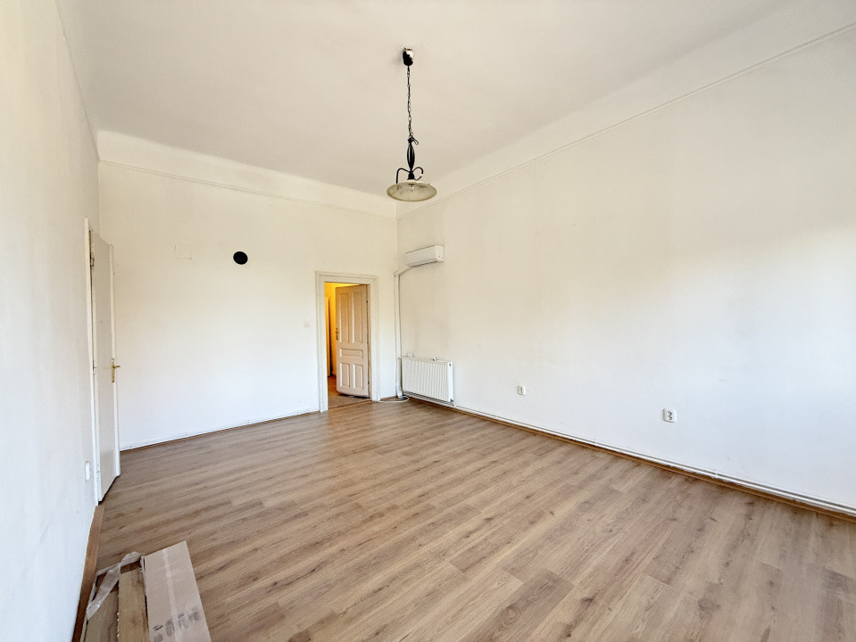 Apartament cu 2 camere |  63 mp | Cladire istorica | zona Elisabetin 11, foxfort.ro