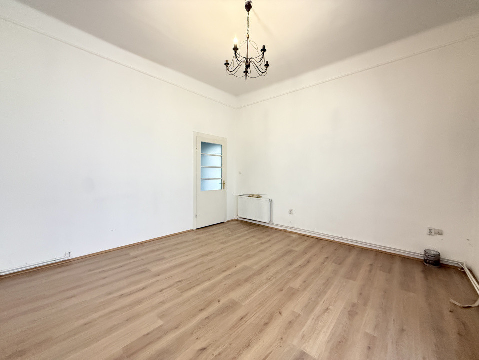 Apartament cu 2 camere |  63 mp | Cladire istorica | zona Elisabetin 15, foxfort.ro