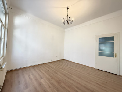 Apartament cu 2 camere |  63 mp | Cladire istorica | zona Elisabetin imagine mica 18, foxfort.ro