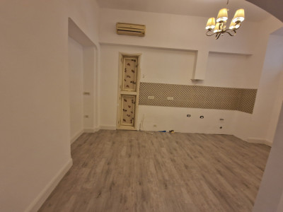 Apartament cu 3 camere de inchiriat in Piata Libertatii imagine mica 2, foxfort.ro