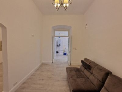 Apartament cu 3 camere de inchiriat in Piata Libertatii imagine mica 12, foxfort.ro