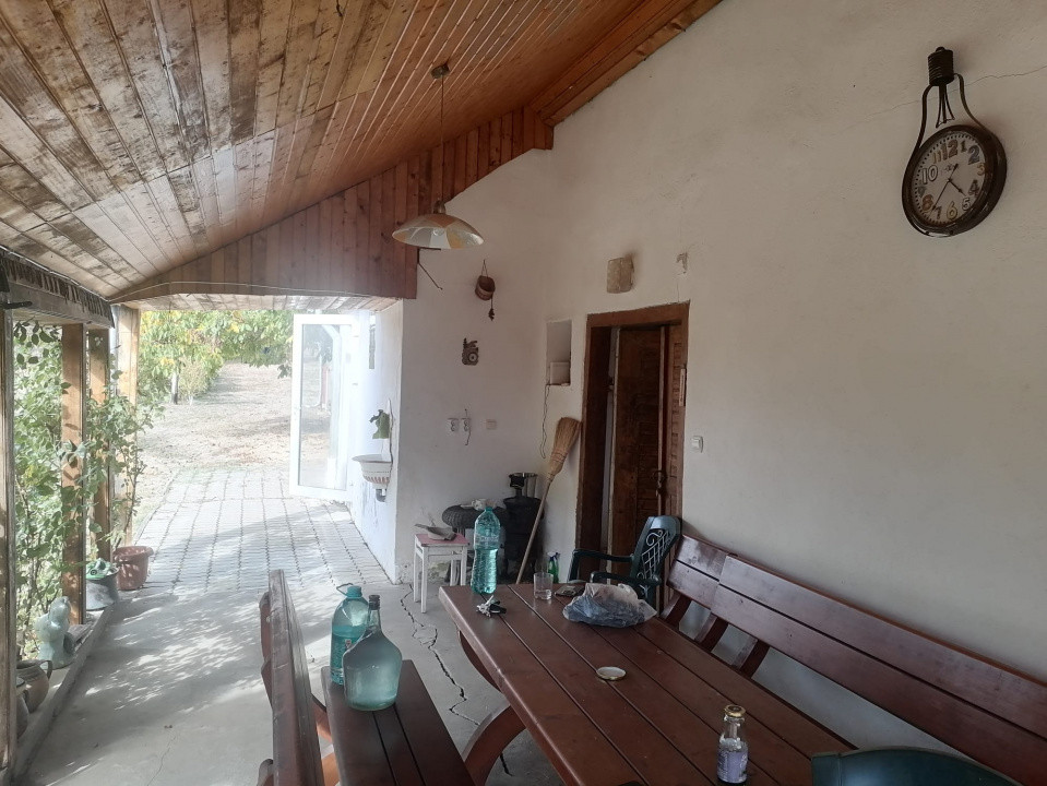 Casa svabeasca de vanzare in Charlottenburg | 4.316 mp teren | Livada pe rod 8, foxfort.ro