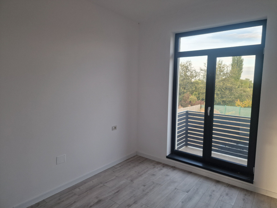 Duplex cu 4 camere de vanzare in Utvin  9, foxfort.ro