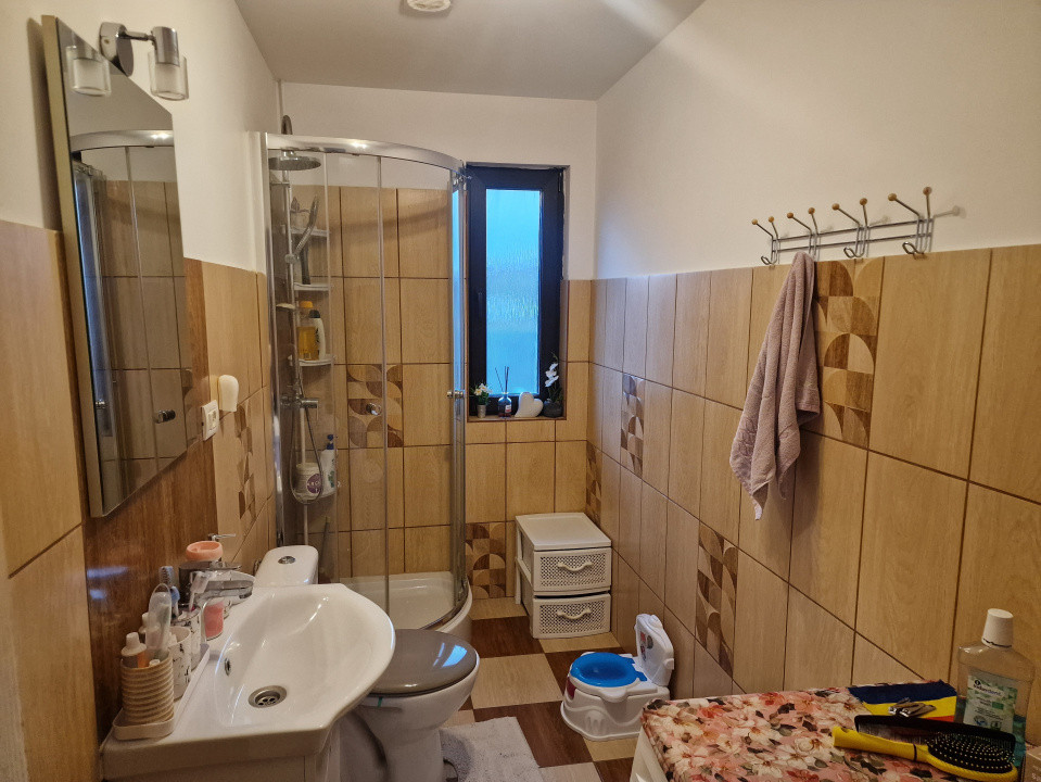 Duplex de vanzare cu 3 camere, zona - Serena 2 7, foxfort.ro