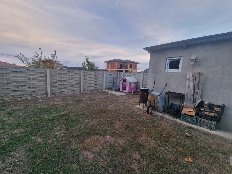 Duplex de vanzare cu 3 camere, zona - Serena 2 13, foxfort.ro