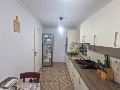 Duplex de vanzare cu 3 camere, zona - Serena 2 imagine mica 8, foxfort.ro