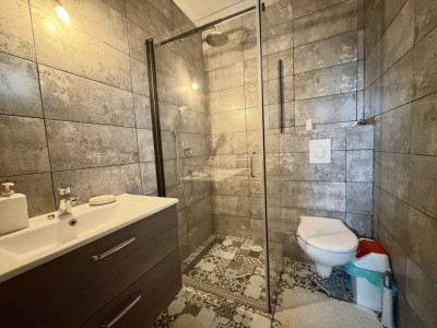 Casa individuala cu 5 camere, teren 655 mp cu toate utilitatile - Sanandrei imagine mica 12, foxfort.ro