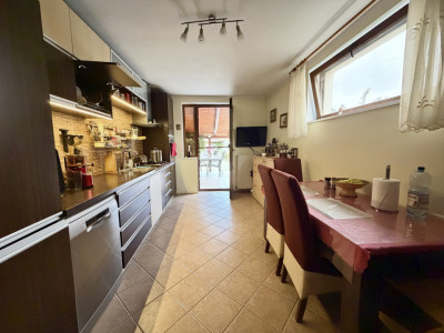 Casa individuala cu 5 camere, teren 655 mp cu toate utilitatile - Sanandrei imagine mica 19, foxfort.ro