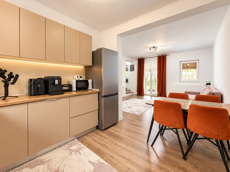 Duplex de vanzare Sanandrei, 3 camere, teren 264 mp 9, foxfort.ro