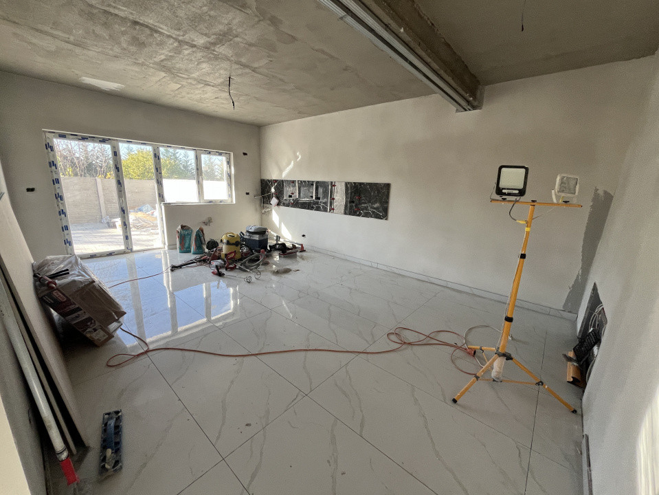 COMISION 0 % MOSNITA NOUA duplex  4 camere, pregatita pentru clinica 8, foxfort.ro