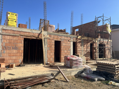 Duplex 5 camere, despartit prin camera tehnica NOU, Calea Medves imagine mica 9, foxfort.ro