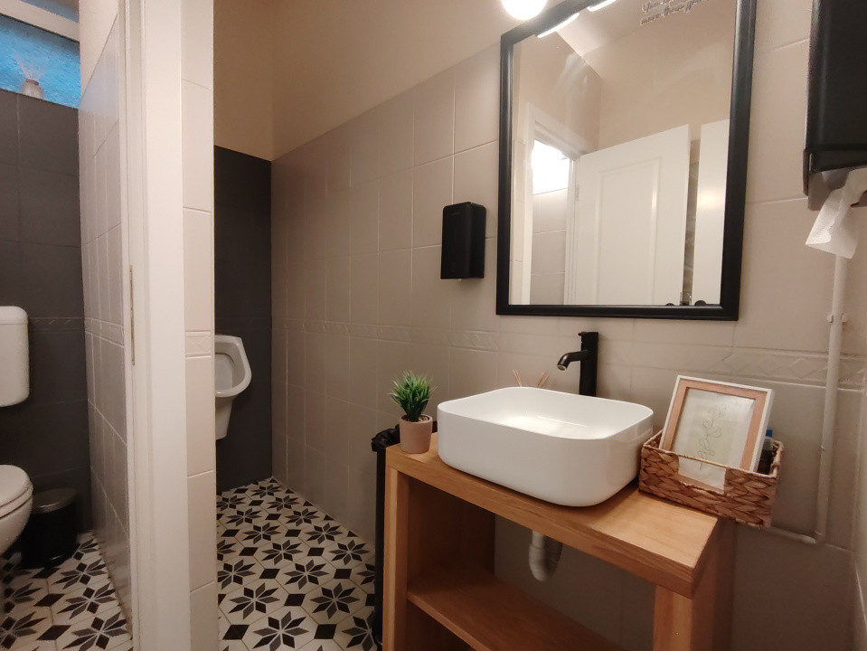 Spatiu Comercial 150 mp de inchiriat in Arad - C10563 18, foxfort.ro