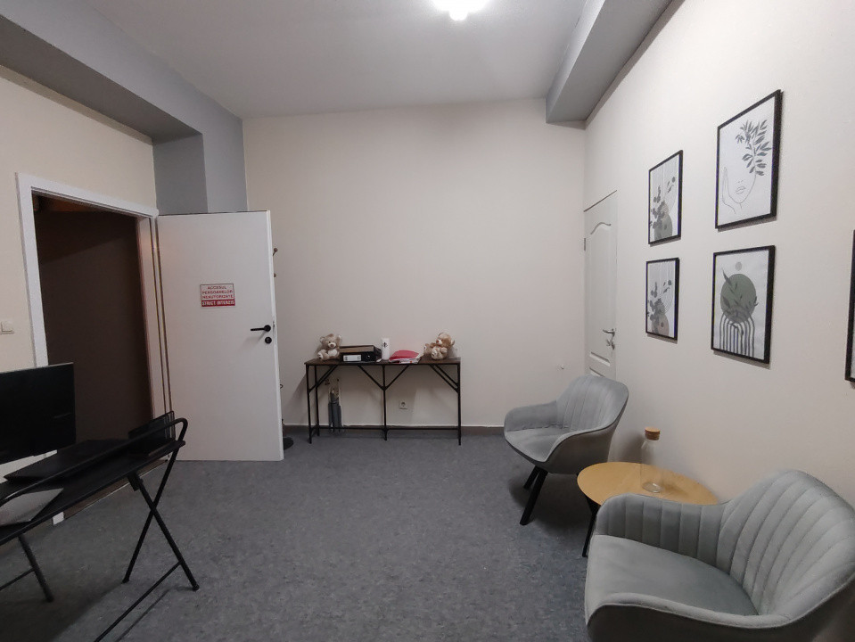Spatiu Comercial 150 mp de inchiriat in Arad - C10563 30, foxfort.ro