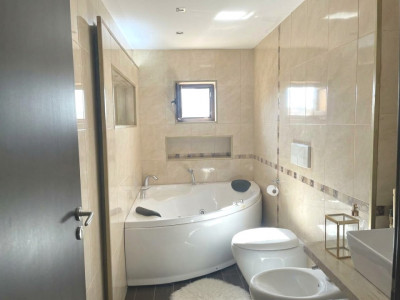 Comision 0% - Apartament cu 4 camere de vanzare - Lugoj imagine mica 5, foxfort.ro