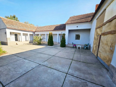 Casa de vanzare in Alunis - la 15 km de Arad - 105 mp utili - 620 mp teren imagine mica 10, foxfort.ro