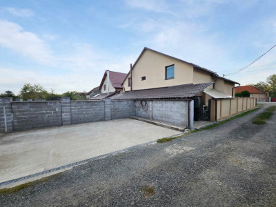 Casa individuala 4 camere P+M, teren 468 mp, constructie 2015- Lipova- Arad imagine mica 14, foxfort.ro