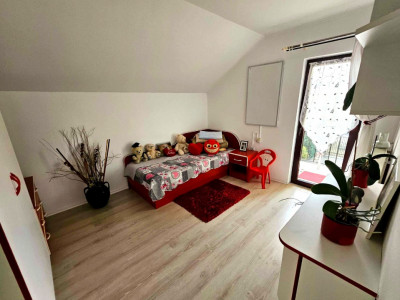 Casa individuala 4 camere P+M, teren 468 mp, constructie 2015- Lipova- Arad imagine mica 18, foxfort.ro