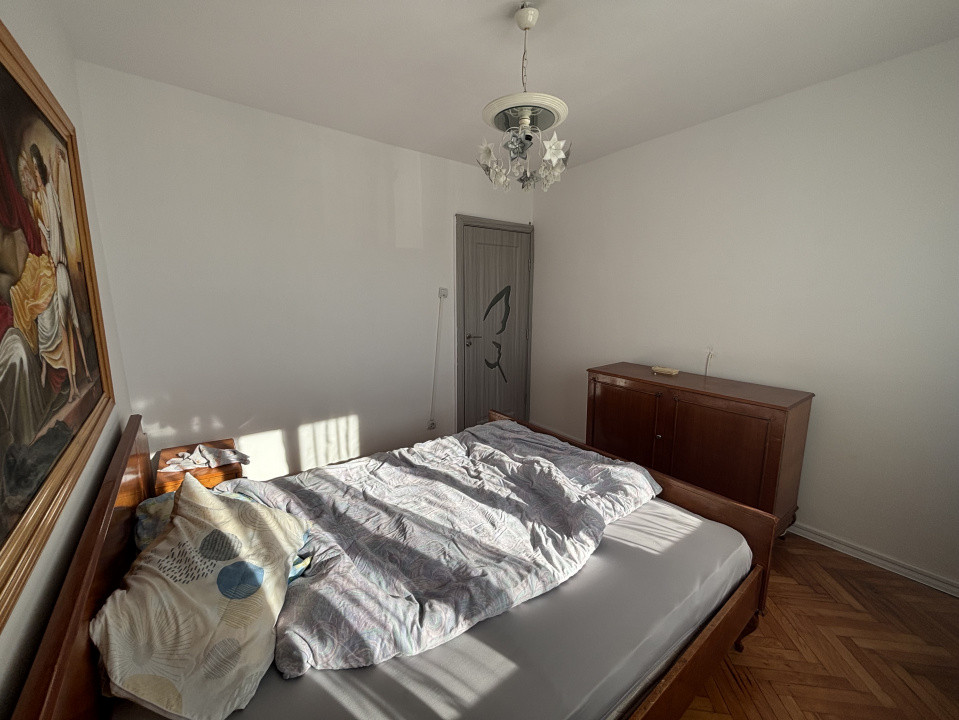 Apartament de inchiriat cu 3 camere in zona Dambovita  15, foxfort.ro