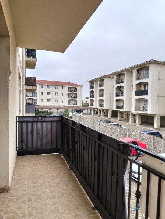 Apartament 3 camere | Mobilat | Bucatarie inchisa cu sticla | Parcare inclusa 15, foxfort.ro