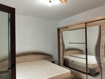 Apartament 3 camere | Mobilat | Bucatarie inchisa cu sticla | Parcare inclusa imagine mica 8, foxfort.ro