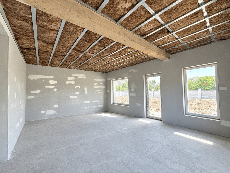 Duplex cu 4 camere | Fatada stil mediteranean | Toate utilitatile | Dumbravita 3, foxfort.ro