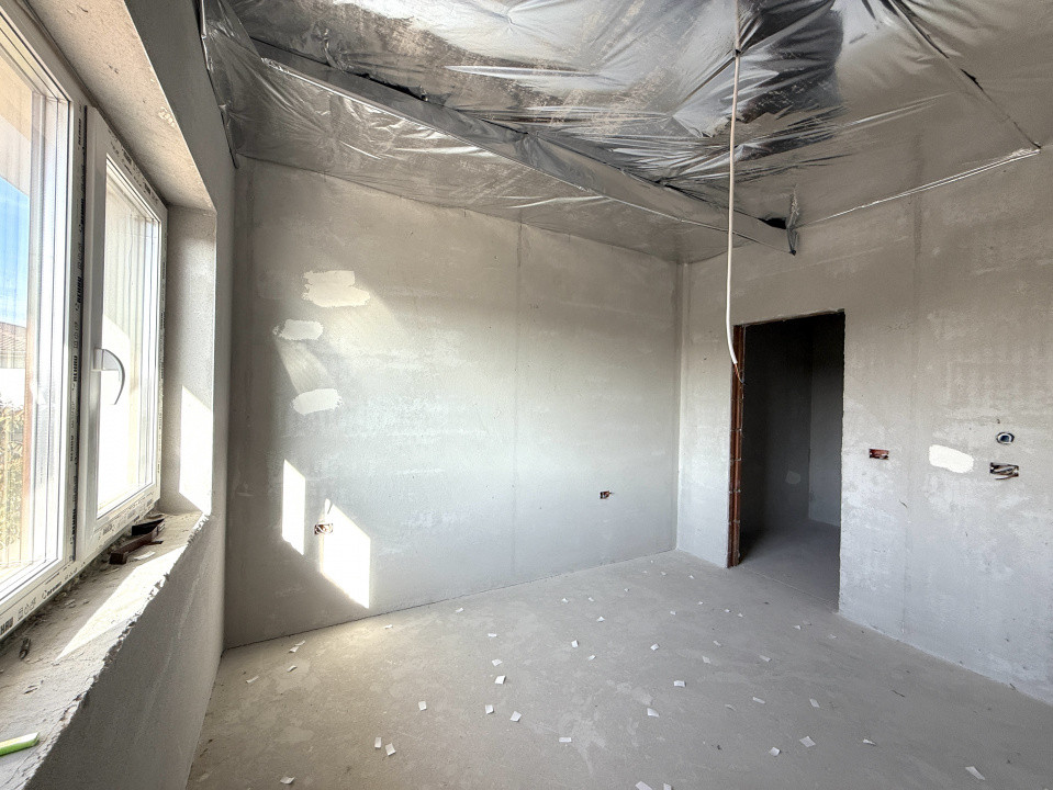 Duplex cu 4 camere | Fatada stil mediteranean | Toate utilitatile | Dumbravita 12, foxfort.ro