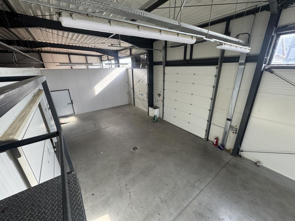 Hala industriala 453 mp utili - zona Ronat - Timisoara 2, foxfort.ro